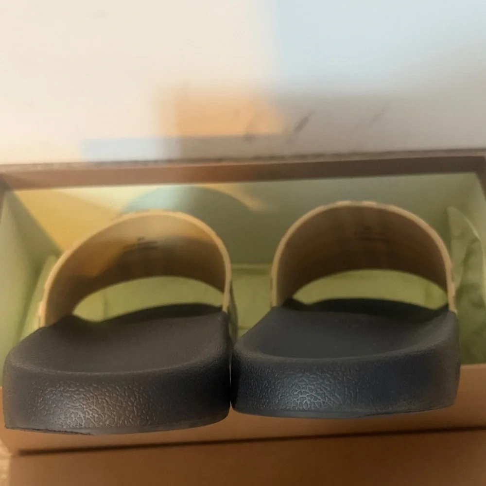 Burberry Beige and Black Check Slides - Picture 4 of 5